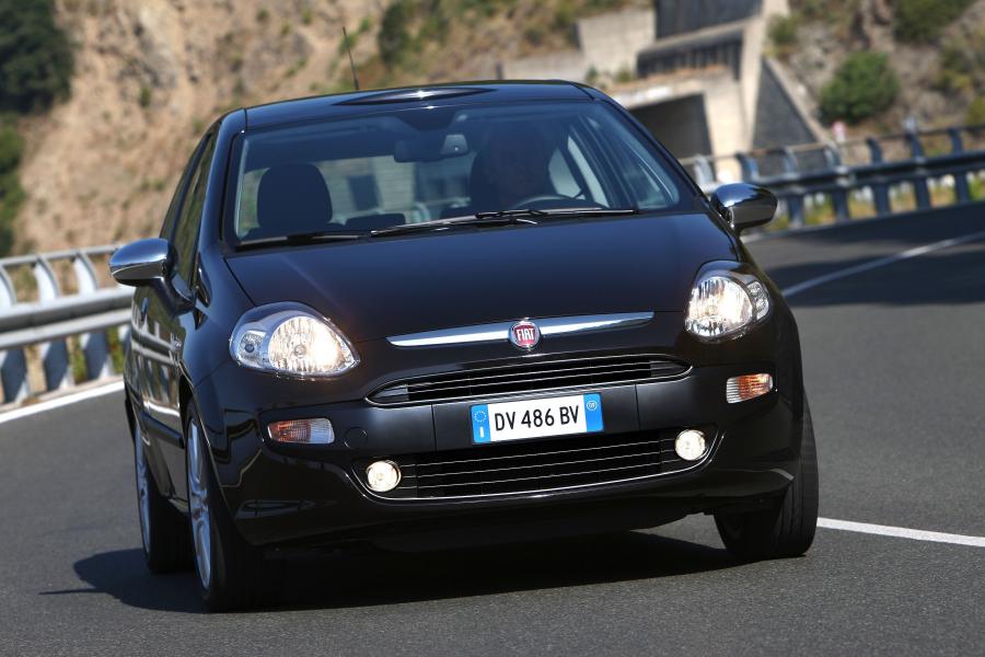  Fiat Punto Evo 2009 года  (фото 34 из 45)